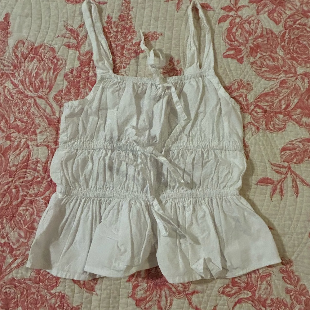 Beachy top